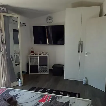 Apartman Sabrina's House *