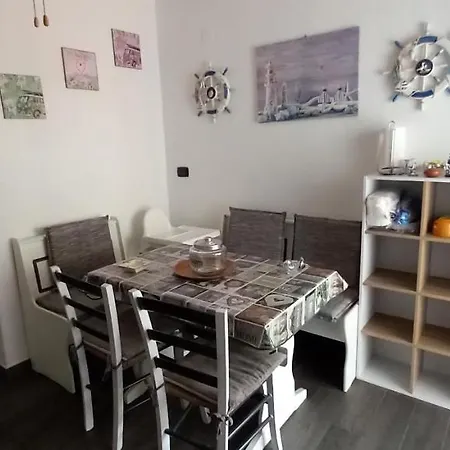 Apartman Sabrina's House
